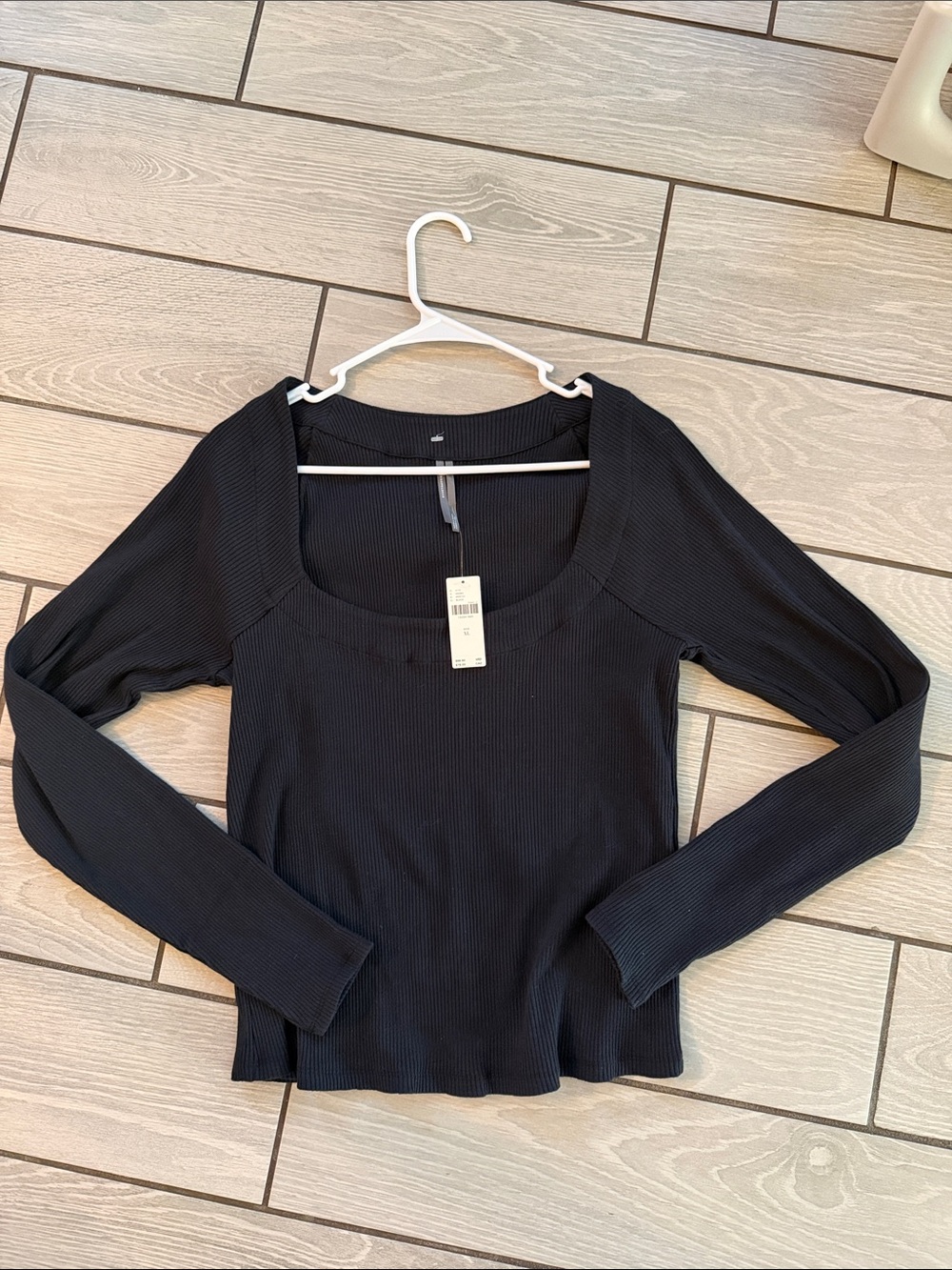 Anthropologie Black Ribbed Scoop-Neck Long Sleeve Top- size xl